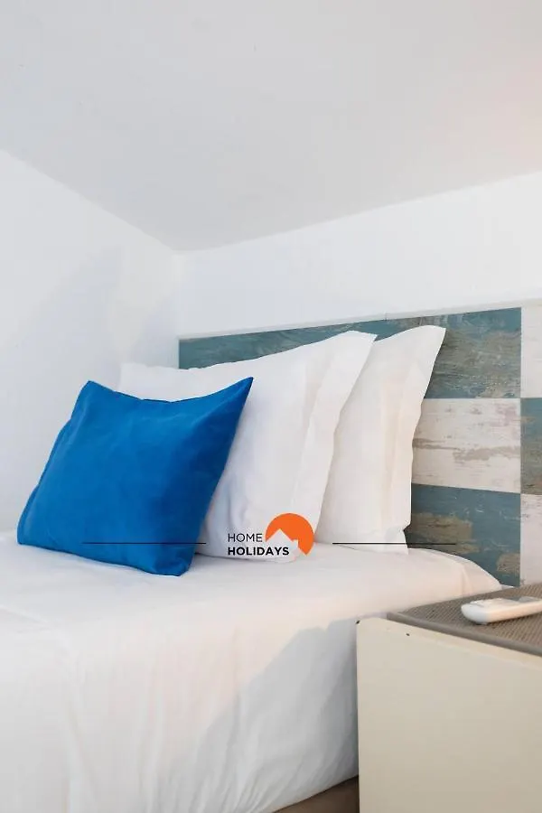 #197 Casa Gili By Home Holidays Albufeira 0*,  Portugal